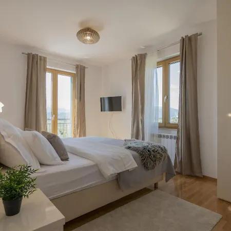 Splendid With Panoramic View Villa Donja Glavina